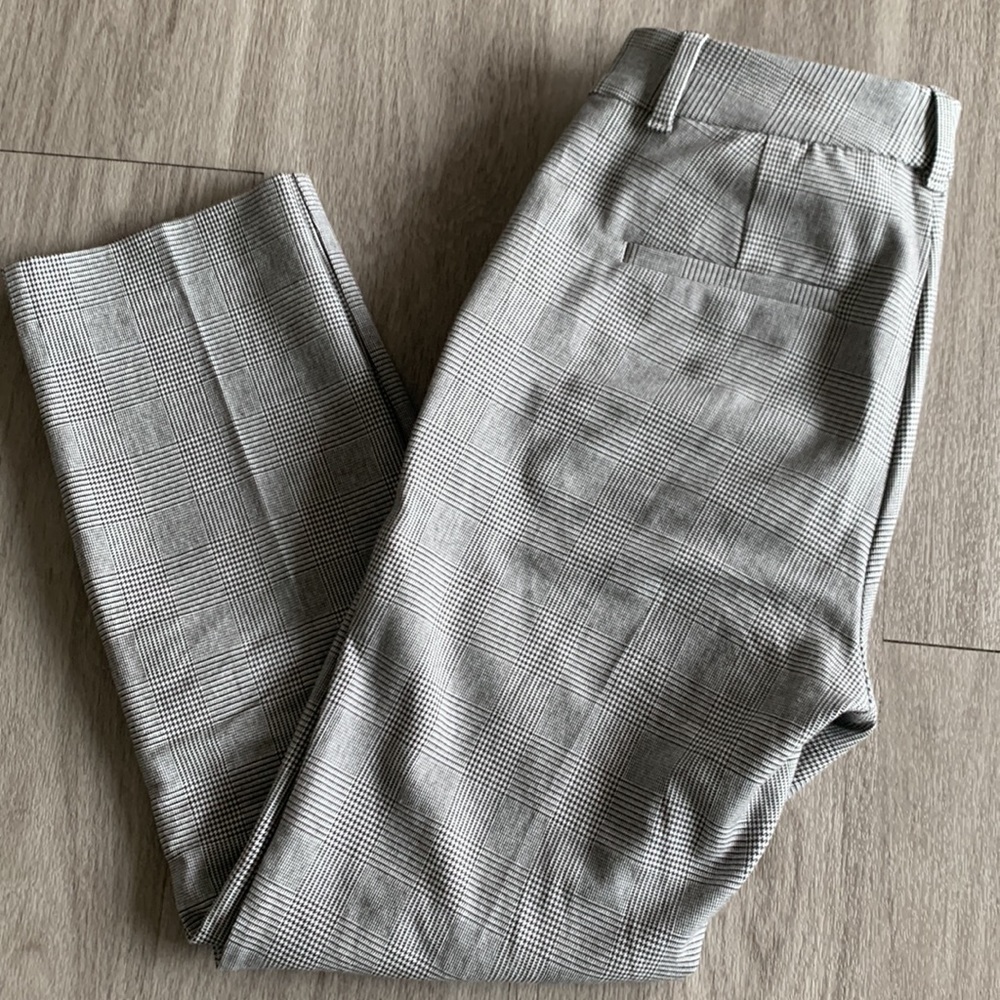 GAP Slim Ankle High Rise Pants